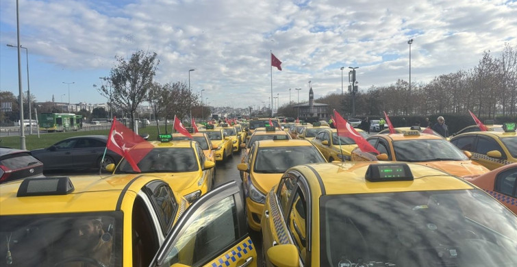 İstanbul Taksicilerden Korsan Taşımacılığa Protesto