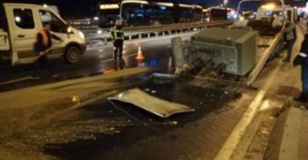 İstanbul Trafiğini Kitleyen Kaza!