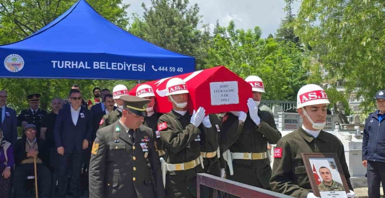 İstanbul'a Taşınan Şehit Uğur Sağdıç'ın Cenazesi