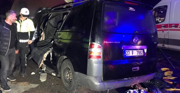 İstanbul'a Taziye Ziyaretine Giden Aile Kaza Yaptı! 6 Kişi Hayatını Kaybetti, 5 Kişi de Yaralandı