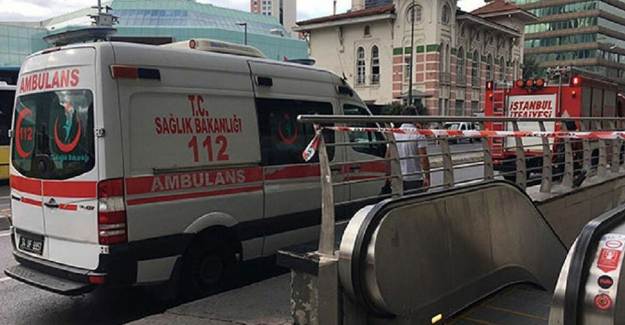 İstanbul'da Bir Kişi Metro Raylarına Atladı