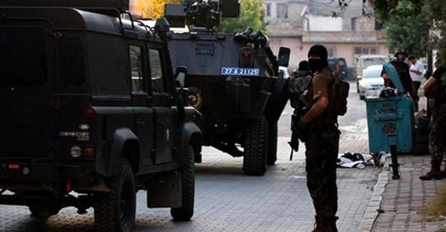 İstanbul'da Bombalı Saldırı Hazırlığında Olan 12 PKK'lı Yakalandı