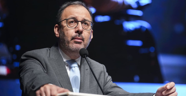 İstanbul'da Engelli Öğrencilere 134 Akülü Sandalye Bağışı Yapıldı