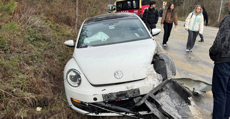 İstanbul'da Feci Kaza: 5 Yaralı