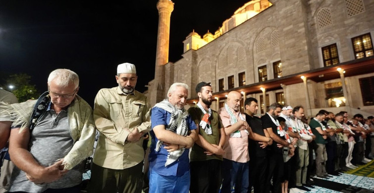 İstanbul'da Gazze İçin Dua Etme Programı