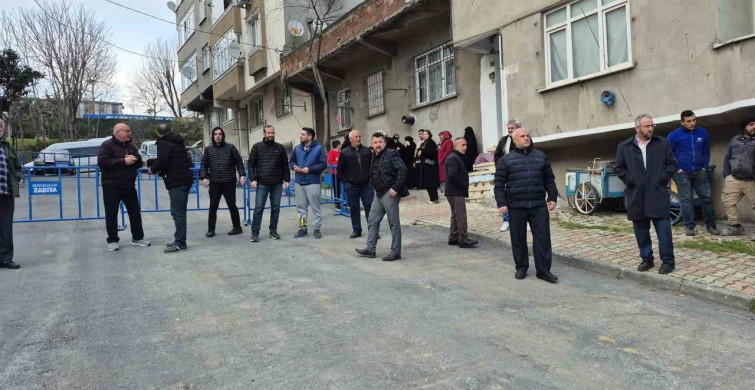 İstanbul'da Hatalı Yıkım 4 Aileyi Sokakta Bıraktı