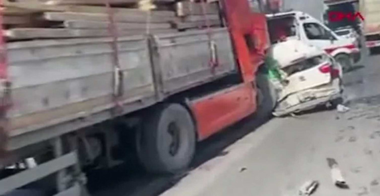 İstanbul'da korkunç zincirleme kaza! İş çıkışı trafik kilitlendi: Yaralılar var