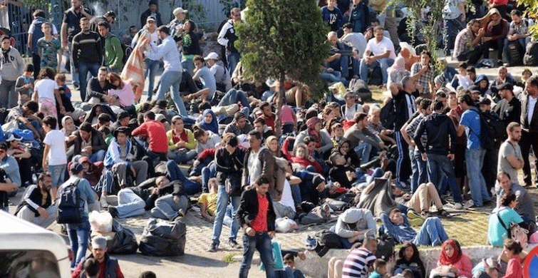 İstanbul'da Ne Kadar Suriyeli Yaşıyor ?