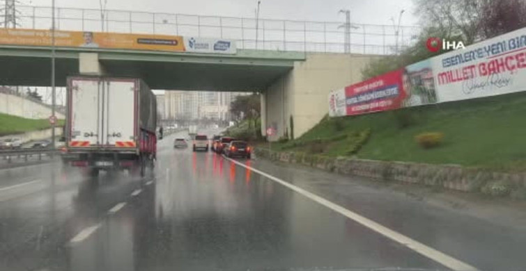 İstanbul'da Nisan Ayında Dolu Yağışı Etkili Oldu