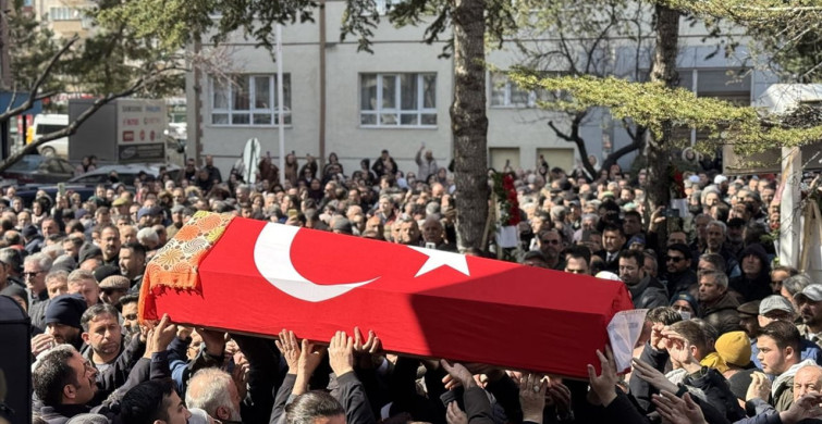 İstanbul'da Öğretmen Cinayeti: Fatma Nur Çelik'in Cenazesi Konya'da Defnedildi