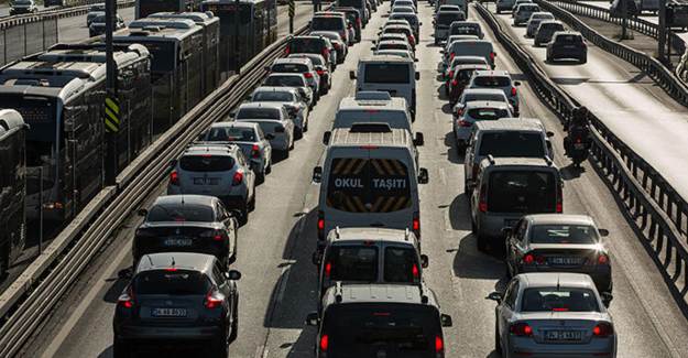 İstanbul'da Pazartesi Sabahı Trafiği