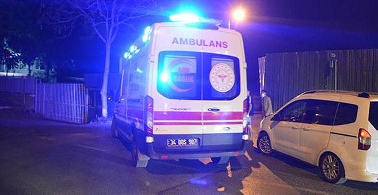 İstanbul'da Polisin Dur İhtarına Uymayan Şüpheliler Polise Ateş Etti