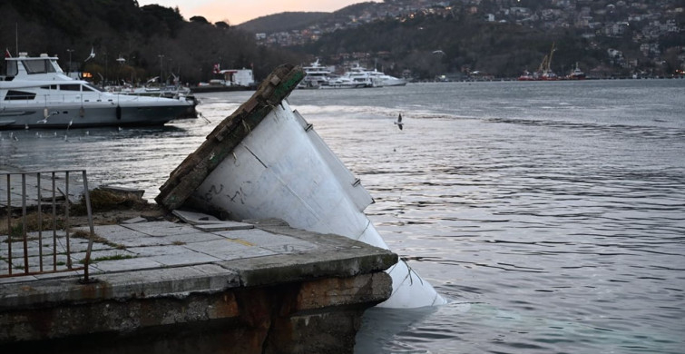 İstanbul'da Şiddetli Yağış ve Fırtına Hayatı Olumsuz Etkiliyor