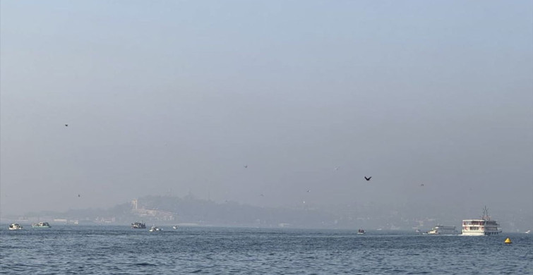 İstanbul'da Sis Etkisini Gösterdi