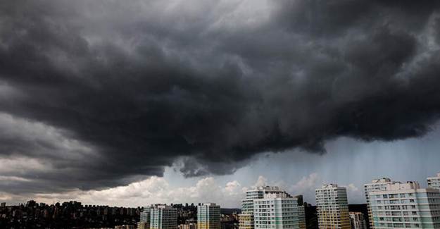 İstanbul'da Sürpriz Dolu Yağışı!