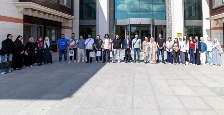 İstanbul'da TÜRGEV Destekli Pusula Projesi Sürüyor