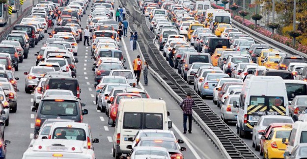 İstanbul'da Yarın Bazı Yollar Maç Nedeniyle Kapalı Olacak