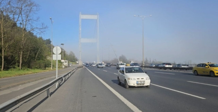İstanbul'da Yoğun Sis Nedeniyle Boğaz Hattı Kapatıldı