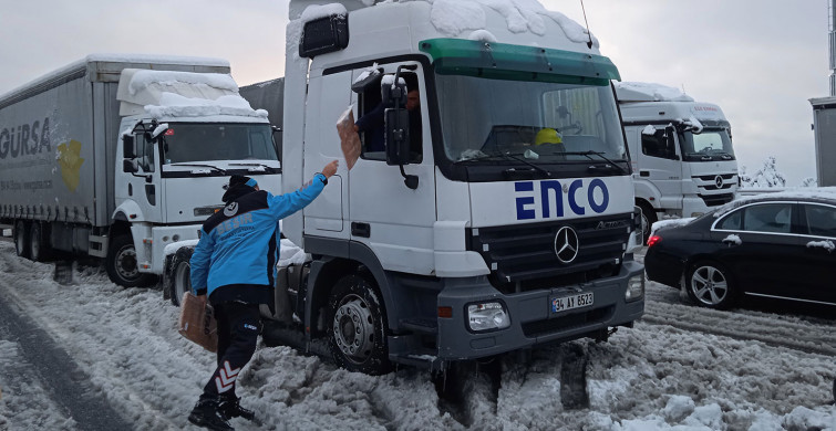 İstanbul’da Yolda Mahsur Kalan Vatandaşların Yardımına Beşir Derneği Koştu