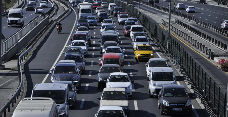 İstanbul'da yollar neden trafiğe kapalı? 15 Mayıs 2022 Pazar