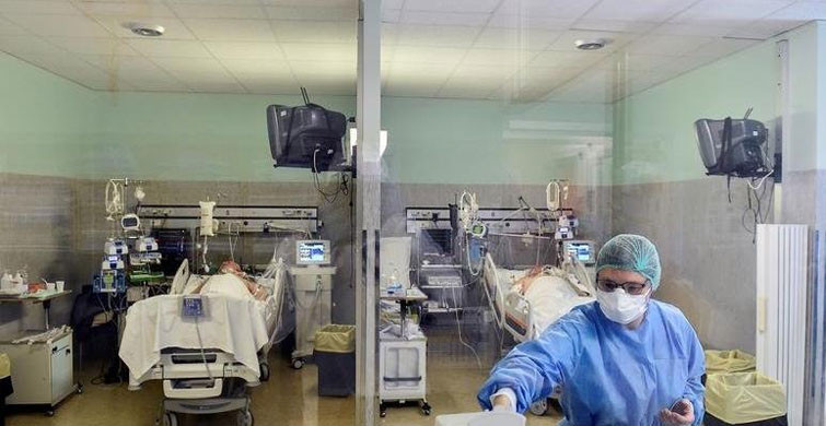 İstanbul'daki Pandemi Hastanelerinde 50 Bin Hasta Tedavi Gördü!