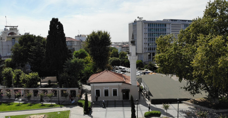 İstanbul'un En Uzun İsimli Camisi Kadı Hüsamettin Çelebi Çamaşırcı Hacı Mustafa Efendi 18 Sekbanlar Camii Nerede?
