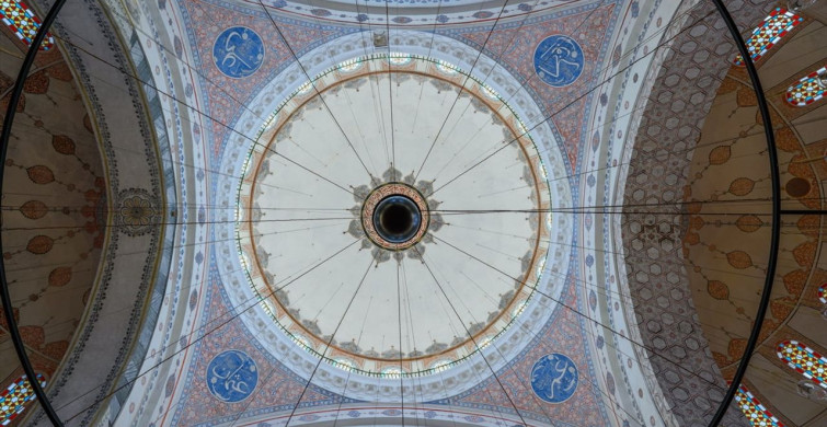 İstanbul'un Tarihi Hazinesinin İhtişamı: Beyazıt Camisi