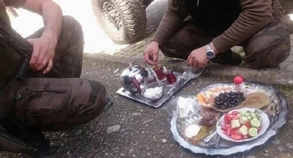 İşte HDP ve PKK'yı Rahatsız Eden Fotoğraf