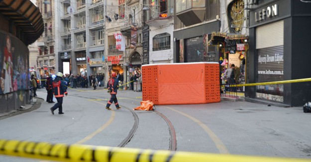 İstiklal Caddesi'nde Panik!