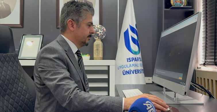 ISUBÜ Rektörü Yılmaz Çatal, Anadolu Ajansı'nın Yılın Kareleri Oylamasında