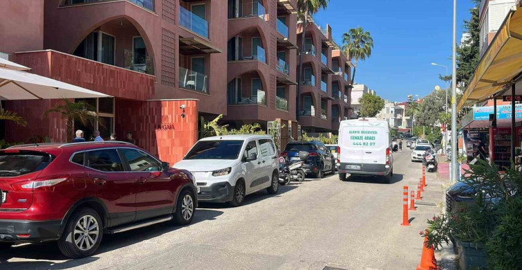 İsveçli Kadın Otel Odasında Hayatını Kaybetti