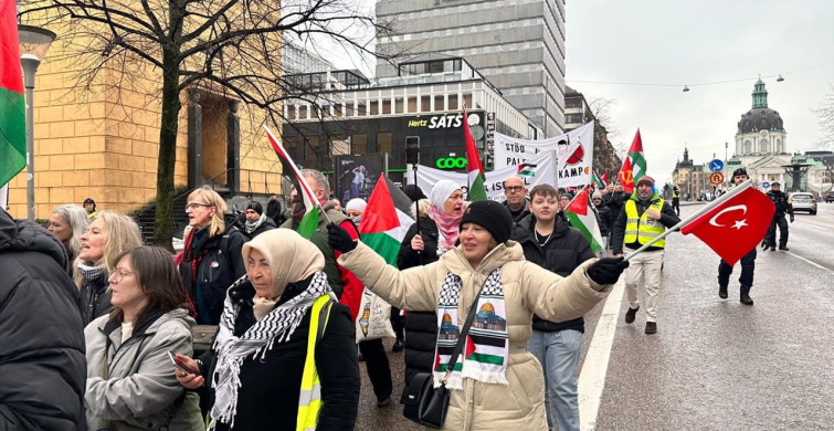 İsveç'te İsrail ve ABD'ye Karşı Protestolar