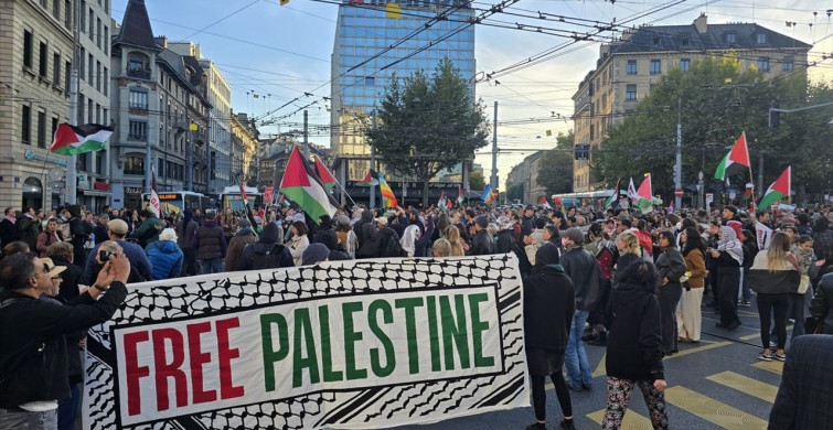 İsviçre'de Küresel Sumud Filosu'na yönelik saldırılar protesto edildi