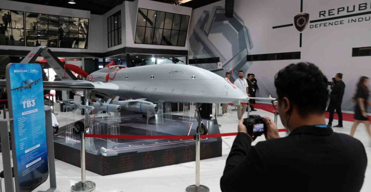 İtalya, Bayraktar TB3 SİHA'larını Cavour Uçak Gemisine Entegre Edecek