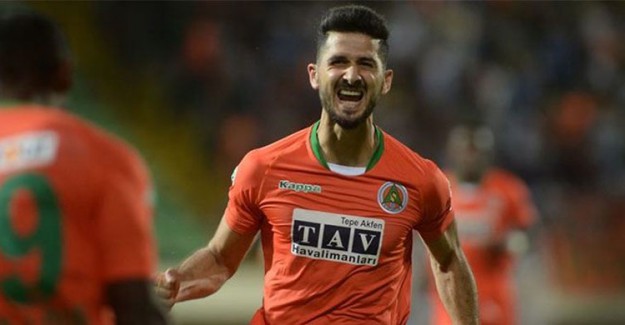 İtalyanlardan Emre Akbaba’ya Kanca! 