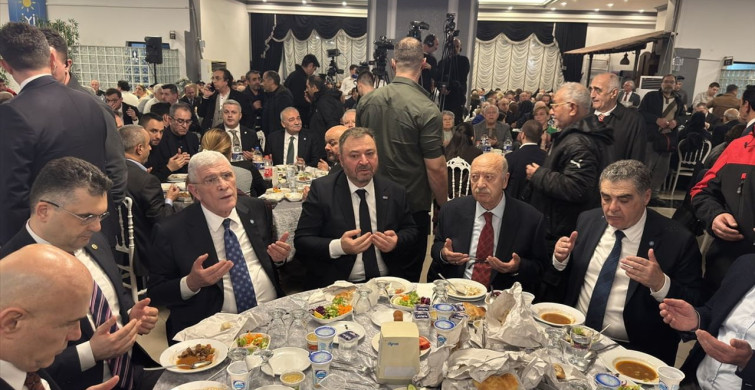 İYİ Parti Genel Başkanı Dervişoğlu Balıkesir'de İftar Programına Katıldı