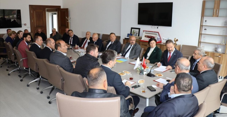 İYİ Parti Heyeti Meslek Örgütleri ile Sorunları Görüştü