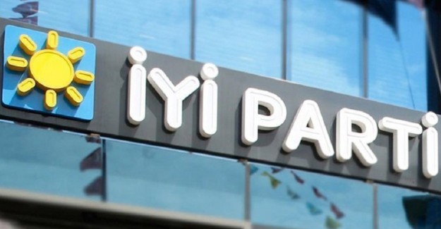 İYİ Parti Kepez İlçe Başkan Yardımcısı Özgür Avcı, MHP'ye Geçti