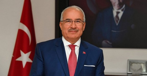 İYİ Parti'den Aday Olamayan Burhanettin Kocamaz, Demokrat Parti'den Aday Olacak