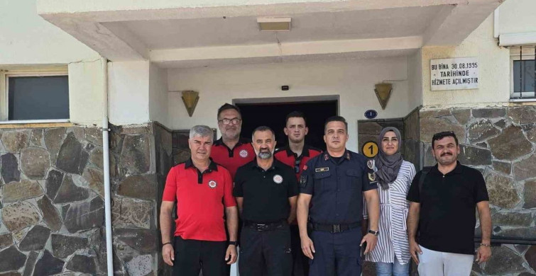 İzakut'tan Çandarlı Jandarma’ya anlamlı ziyaret