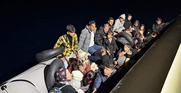 İzmir Açıklarında 36 Düzensiz Göçmen Kurtarıldı