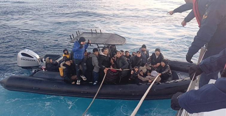 İzmir Açıklarında Düzensiz Göçmen Operasyonu