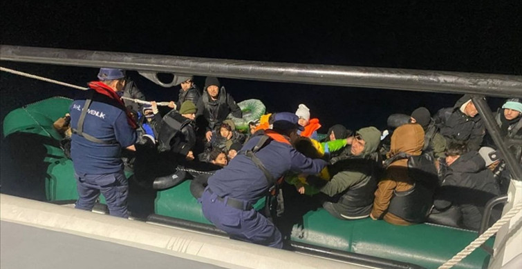 İzmir Açıklarında Düzensiz Göçmen Yakalandı