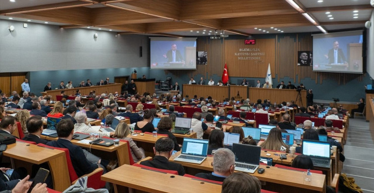 İzmir Büyükşehir Belediyesi 2026 Bütçesini Onayladı