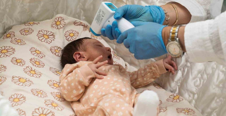 İzmir Büyükşehir Belediyesi’nden ailelere destek: Hoş Geldin Bebek projesi