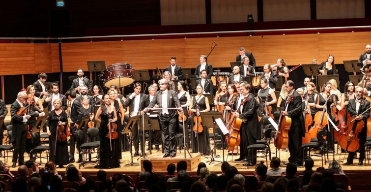 İzmir Devlet Senfoni Orkestrası Sezonu Beethoven ve Çaykovski ile Açtı