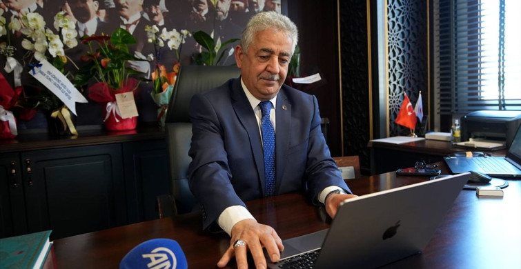 İzmir İl Müftüsü Haliloğlu, Yılın Kareleri Oylamasına Katıldı