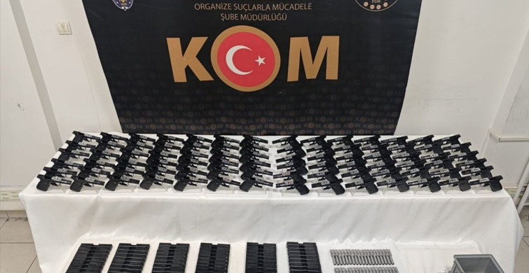 İzmir Merkezli Suç Organize Operasyonu: 23 Gözaltı