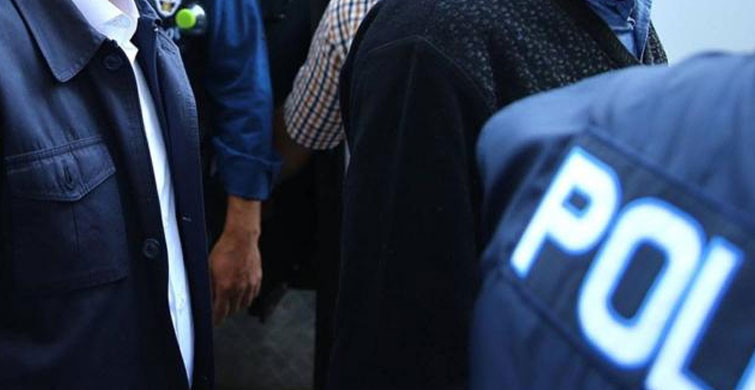 İzmir Merkezli Yapılan FETÖ Operasyonunda 27 Şüpheli Tutuklandı