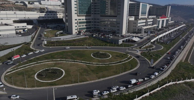 İzmir Şehir Hastanesi'nin Sağlık Hizmetleri: 8 Milyon Hasta